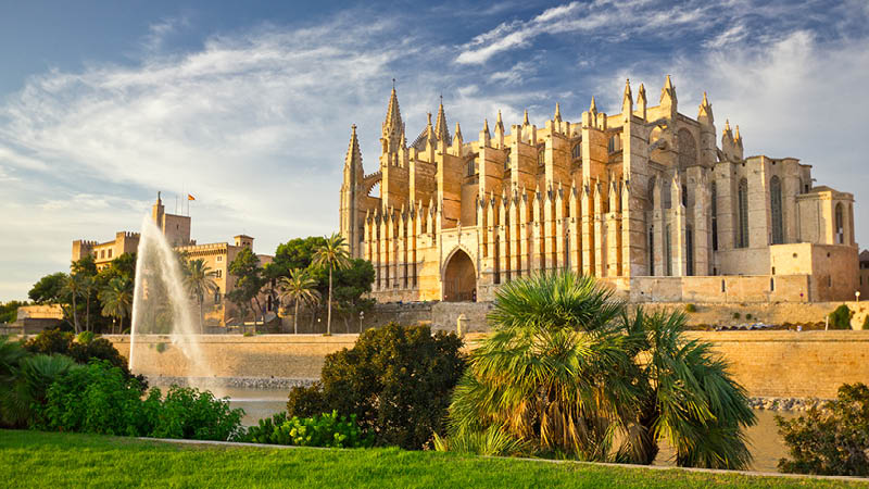 Katedralen La Seu i Palma p Mallorca