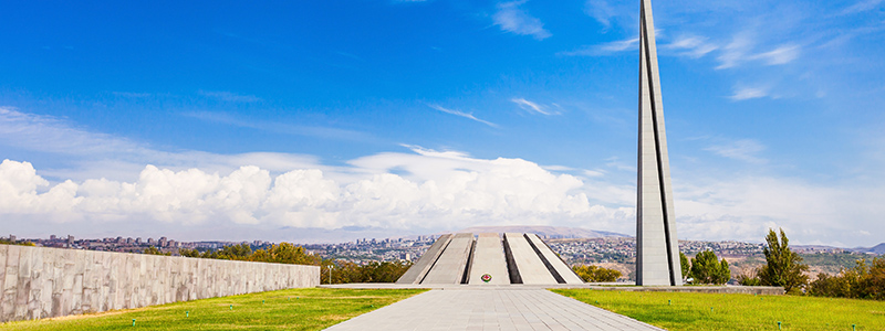 Minnesmärket Tsitsernakaberd i Jerevan, Armenien.