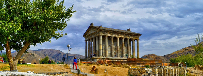 Templet i Garni.