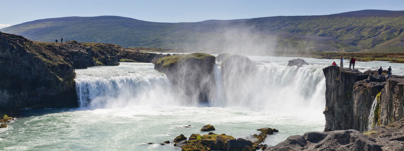 Vattenfallet Godafoss p Island.