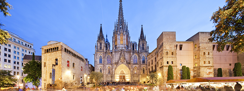 Katedralen Sagrada de Familia i Barcelona, Spanien.