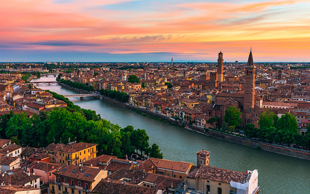 Opera och folkfest i Verona