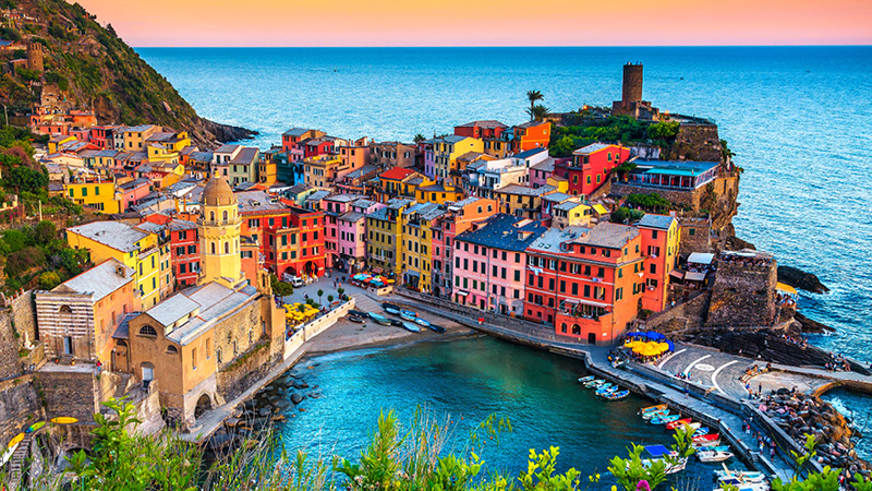 Charmiga Cinque Terre